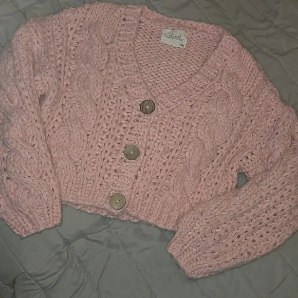 Pink Cable Knit Women's Sweater - Picture 6 of 12